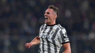 Juventus complete permanent signing of Milik from Marseille - channelnewsasia.com - Italy - Usa - Poland