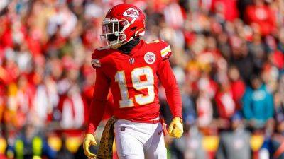Chiefs receiver says Super Bowl ring will go on middle finger in response to former team trading him