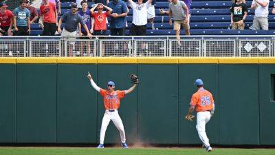 Florida locks up spot in MCWS finals with win over TCU - ESPN - espn.com - Florida -  Virginia - state Texas - state Michigan - county Forest - state South Carolina - county Wake