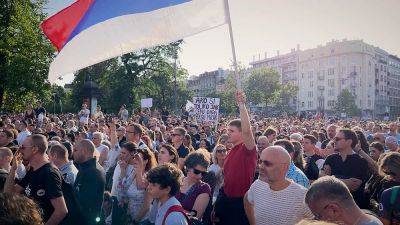 Mass protests demand political change in Serbia - euronews.com - Serbia -  Belgrade
