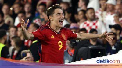 Dani Carvajal - Roja La-Furia - Rayakan Juara UEFA Nations League Bareng Spanyol, Gavi Dicemooh - sport.detik.com