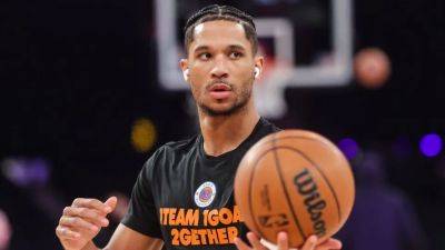 Adrian Wojnarowski - Tom Thibodeau - Josh Hart - Report: Knicks, Hart agree to extend opt-in date for his contract, hinting at possible extension - nbcsports.com