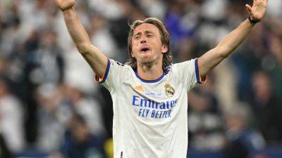Luka Modric Extends Real Madrid Contract Until 2024