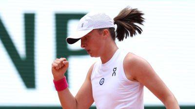 Iga Swiatek rallies from set down to add another bagel in victory over Tatjana Maria at Bad Homburg Open