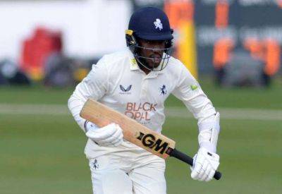 Daniel Bell-Drummond scores 271 not out and Tawanda Muyeye 179 as Kent (550-5) lead Northamptonshire (237) by 313 runs in County Championship
