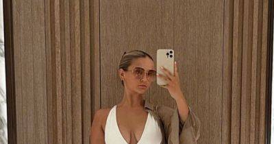 Molly-Mae Hague - Tommy Fury issues one-word response to Molly-Mae Hague as she stuns in plunging white swimsuit after 'missing memo' - manchestereveningnews.co.uk - Britain -  Athens - Greece -  Hague