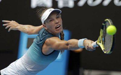 Former world No 1 Caroline Wozniacki announces tennis comeback