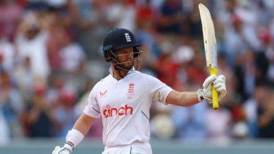 'We're in a great position,' says England's Duckett - channelnewsasia.com - Australia