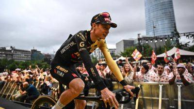 Jonas Vingegaard eyeing 'special' repeat victory in 2023 Tour de France as teams are presented