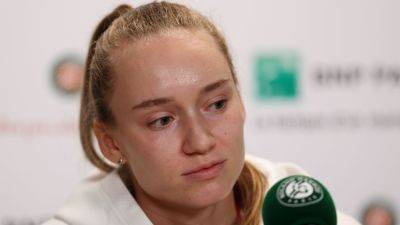 Elena Rybakina pulls out of French Open due to illness - ESPN