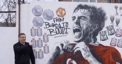 Man Utd great Gary Neville leaves Jamie Carragher furious after unveiling mural of himself in Bootle