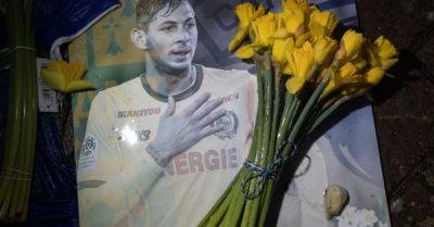 Emiliano Sala - Championship - Cardiff ordered by FIFA to pay remaining instalments of Emiliano Sala fee - breakingnews.ie - Britain - France - Argentina -  Cardiff
