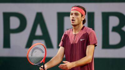 Arthur Rinderknech - Taylor Fritz - Barbara Schett - French Open: 'I'd be crying' - Taylor Fritz gets booed again - this time before match even begins - eurosport.com - France - Usa - county Day