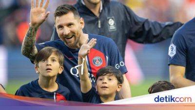 Lionel Messi - Leo Messi - Nasser Al-Khelaifi - Les Parisiens - Paris Saint-Germain - Lionel Messi Pamitan ke PSG - sport.detik.com - Argentina