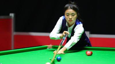 Bai Yulu wins thriller on final black against Joshua Thomond to reach last 32 at snooker Q School, Michael Holt advances - eurosport.com - Britain - China