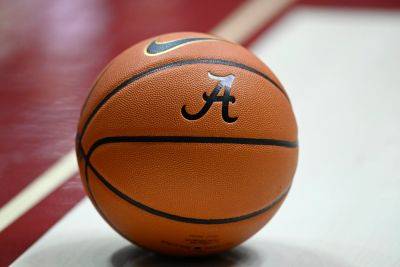 Alabama basketball staff member admits to being at deadly shooting, clears player's name amid NY Times lawsuit