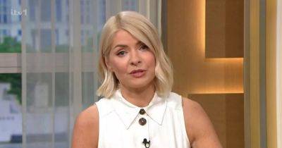 This Morning viewers react to tearful Holly Willoughby's statement with claim as she's embraced by Josie Gibson