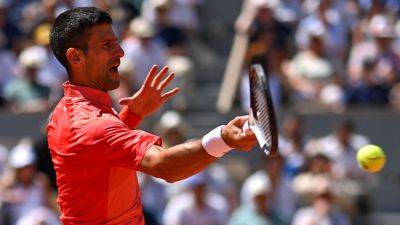 Djokovic, Alcaraz advance to French Open quarter-finals in twin straight-set wins