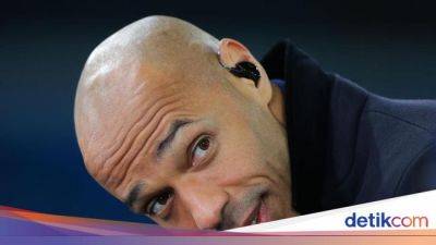 Julian Nagelsmann - Thierry Henry - Micah Richards - Christophe Galtier - Paris Saint-Germain - Thierry Henry Tolak Tawaran PSG - sport.detik.com