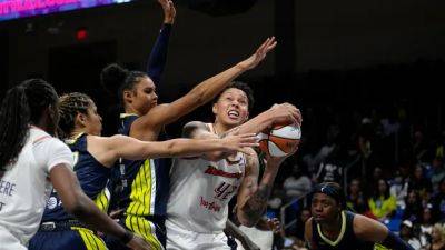 Phoenix Mercury - Diana Taurasi - Brittney Griner - Sabally's double-double leads Wings past Mercury in Griner's return to Texas - cbc.ca - state Texas