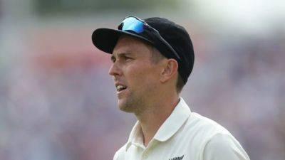 Trent Boult - Gary Stead - Tim Southee - Boult in line for New Zealand's World Cup squad despite contract snub - channelnewsasia.com - Australia - New Zealand - India