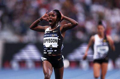 Faith Kipyegon - Kenya's Faith Kipyegon sets new women's 5 000m world record - news24.com - Ethiopia -  Paris - county Florence - Kenya
