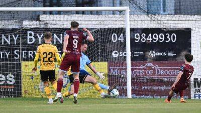 Markey wins it for Drogheda with last shot of the game
