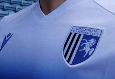 Gillingham’s new home kit for the 2023/24 season is revealed with Medway-based construction company Bauvill confirmed as shirt sponsors