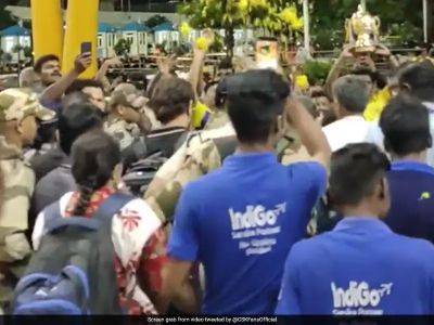 Sachin Tendulkar - Watch: Crowd Showers Flowers As MS Dhoni Reaches Chennai For LGM's Trailer Launch - sports.ndtv.com - India