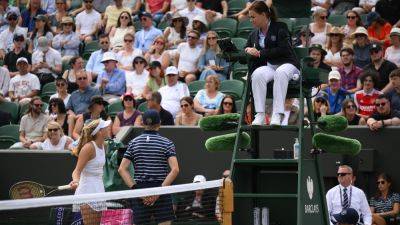 Madison Keys - Wimbledon 2023: Mirra Andreeva to umpire after point penalty - 'Do you understand what you are doing?' - eurosport.com - Usa