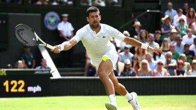 Djokovic displays experience in win over Hurkacz to advance to Wimbledon quarters