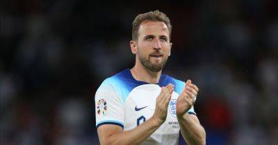 Manchester United urged to 'act like a big club' and sign Harry Kane ahead of Bayern Munich