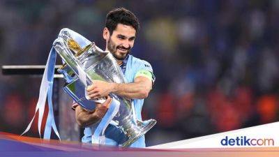 Joan Laporta - Ronald Koeman - Ilkay Guendogan - Liga Spanyol - Ronald Koeman Kritik Transfer Guendogan ke Barcelona - sport.detik.com