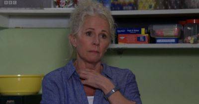 Eastenders fans hail 'perfect' performance as return of old favourite divides viewers