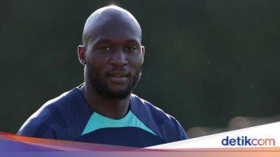 Romelu Lukaku - Inter Milan - Andre Onana - Inter Lepas Onana Dulu ke MU, Baru Kembali Kejar Lukaku - sport.detik.com