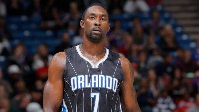 Former NBA guard Ben Gordon pleads not guilty to charges from juice shop incident