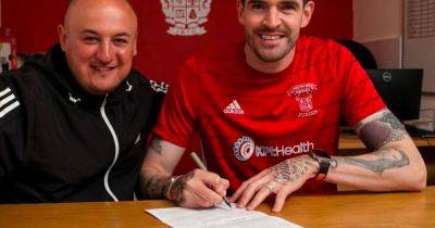 Kyle Lafferty in surprise transfer to Johnstone Burgh as former Rangers and Hearts striker makes seventh tier switch