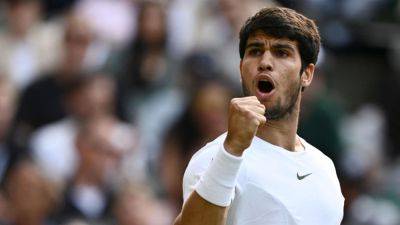 Carlos Alcaraz - Novak Djokovic - Holger Rune - Wimbledon 2023: Carlos Alcaraz beats Holger Rune to reach first Wimbledon semi, Daniil Medvedev through - eurosport.com