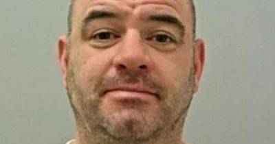 Thug in balaclava kicked and punched innocent man in head was on the floor - manchestereveningnews.co.uk