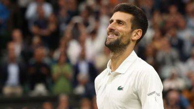 Roger Federer - Carlos Alcaraz - Martina Navratilova - Novak Djokovic beats Jannik Sinner to reach Wimbledon final - ESPN - espn.com - Russia - Ukraine - Belarus