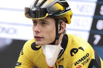 Vingegaard keeps Tour de France lead after Pogacar attack