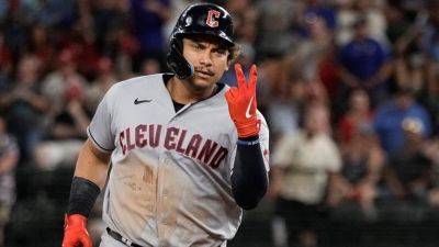 Cleveland Guardians - Bo, Josh Naylor become first brothers in decade to homer in same inning for same team - ESPN - espn.com - Los Angeles - state Texas - county Arlington - state Colorado