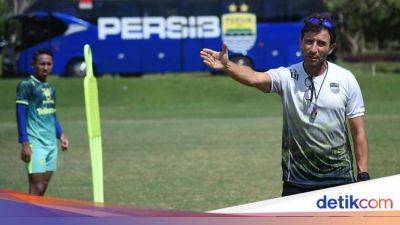 Luis Milla - Persib Bandung - Track Record Luis Milla Selama Latih Persib Bandung - sport.detik.com