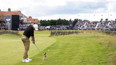 McIlroy leads as Lowry powers into top-five at Scottish Open