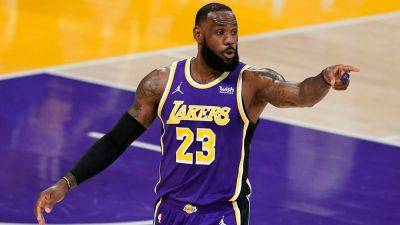 Bill Russell - Rich Paul - Jackie Robinson - LeBron James changing uniform number back to 23: report - foxnews.com - Los Angeles - county Cleveland - county Cavalier