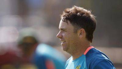 Australia's Harris expects Warner to play at Old Trafford