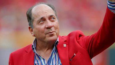 Michael Hickey - Johnny Bench apologizes for 'insensitive' comment at Reds ceremony - foxnews.com - Usa - New York - county Park