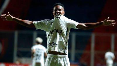 Chelsea announce signing of record-breaking Brazilian teenager winger Angelo Gabriel from Santos