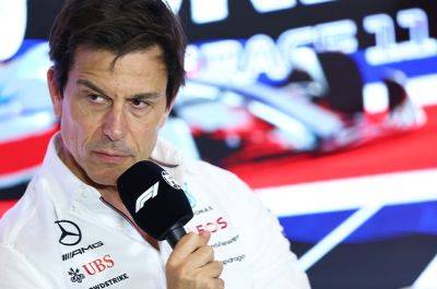 Toto Wolff says Mercedes has 'no choice' but to switch focus to 2024 car