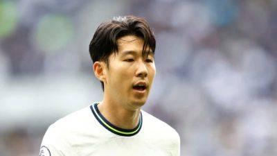 Son says he would rather play for Spurs than move to Saudi club